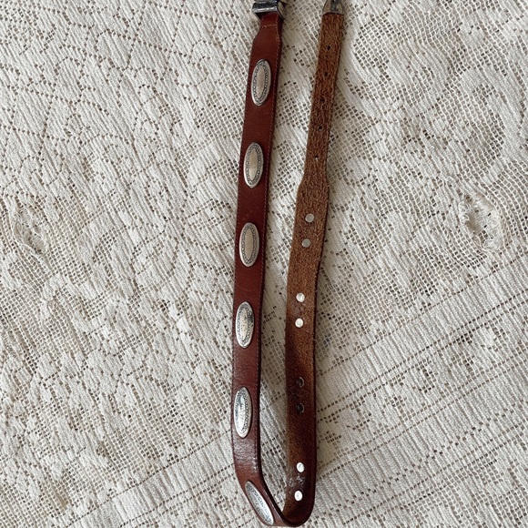 Vtg Lady Canterbury Romantic Academia Coastal Country Medallion Leather - Picture 7 of 12